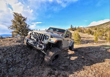 Load image into Gallery viewer, ORACLE Lighting Headlights Oracle Jeep JL/Gladiator JT Oculus Bi-LED Projector Headlights - Amber/White Switchback SEE WARRANTY