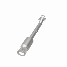 Load image into Gallery viewer, Magnaflow Catalytic Converter Direct Fit Magnaflow Conv DF 11-15 Frontier 4 Underbody