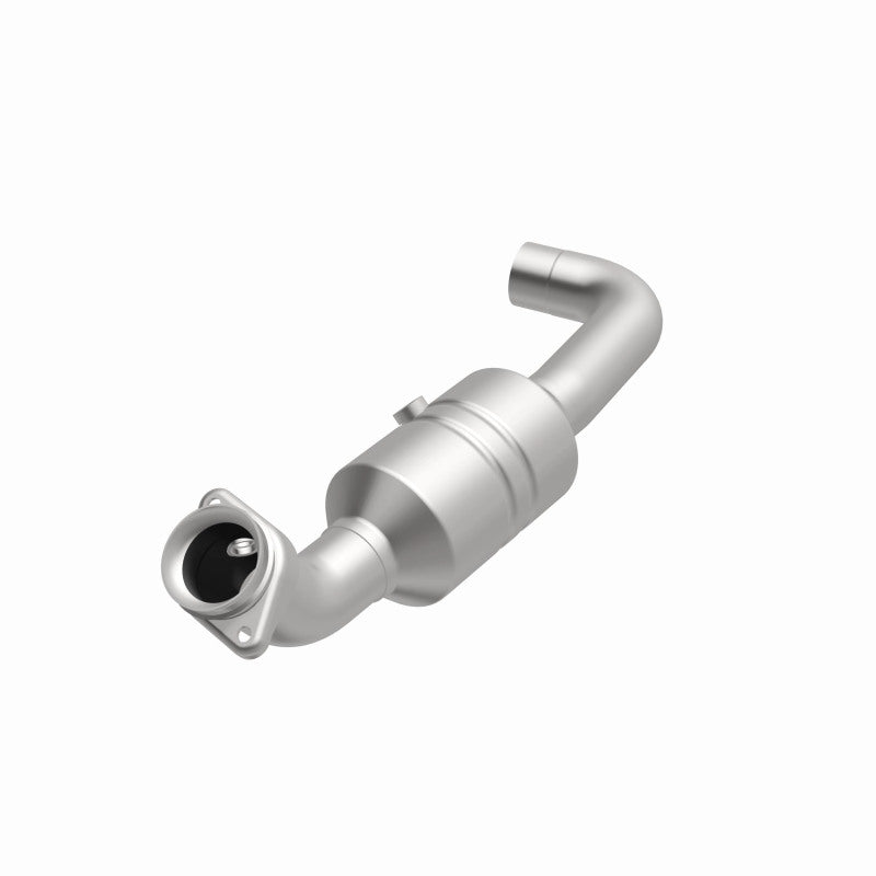 Magnaflow Catalytic Converter Direct Fit Magnaflow Conv DF 2011-2014 F-150 5.0L Underbody