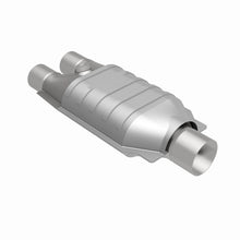 Load image into Gallery viewer, Magnaflow Catalytic Converter Universal MagnaFlow Conv Univ 2/2.5 D/S Single O2 FED