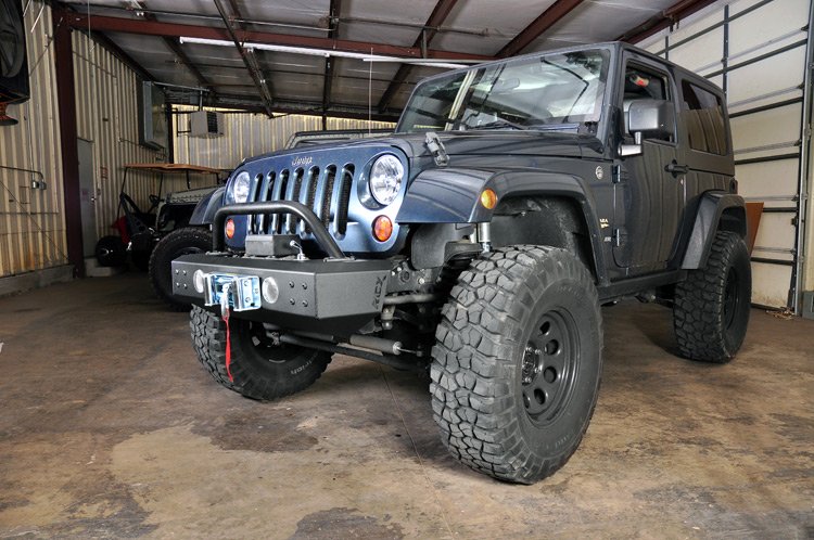 Jeep Light Bar RC Bumpers 84-01 Cherokee XJ Rough Country