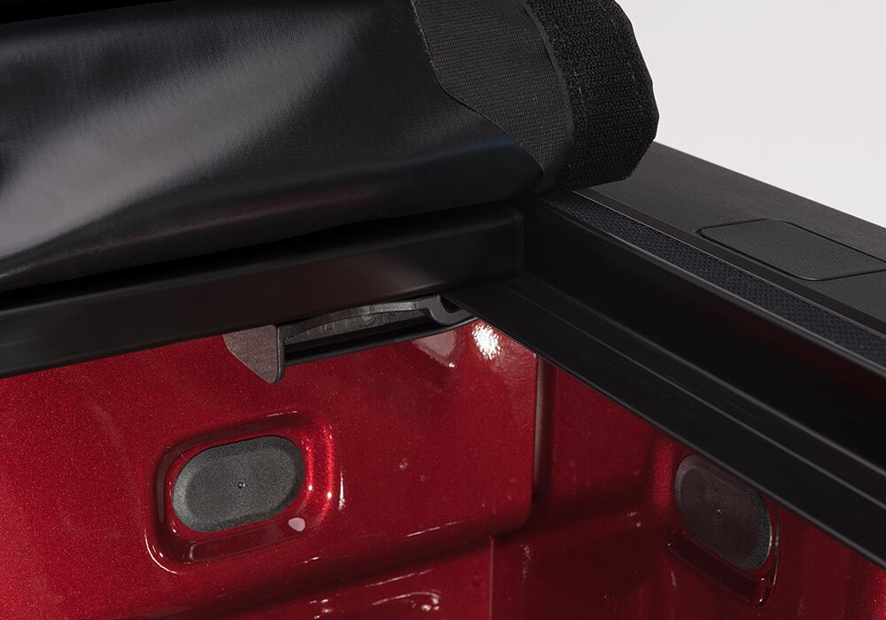 Pro X15 Tonneau Cover Black 2017-2025 Honda Ridgeline Truxedo