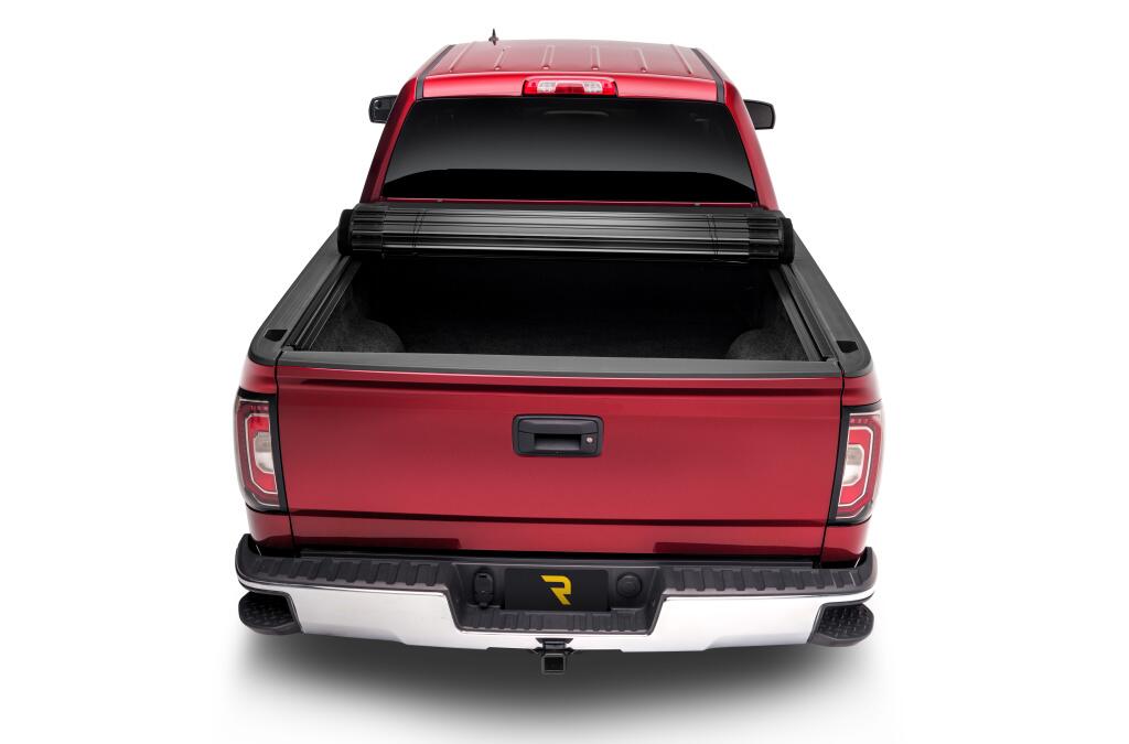 Sentry CT Tonneau Cover Black 2007-2013 Silverado/Sierra 5 Foot 9 Inch Bed Truxedo