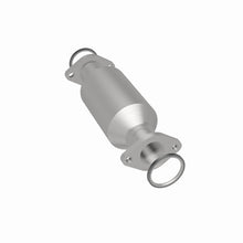 Load image into Gallery viewer, Magnaflow Catalytic Converter Direct Fit MagnaFlow Conv Chevrolet-Geo-Toyota 12.5X6.5X