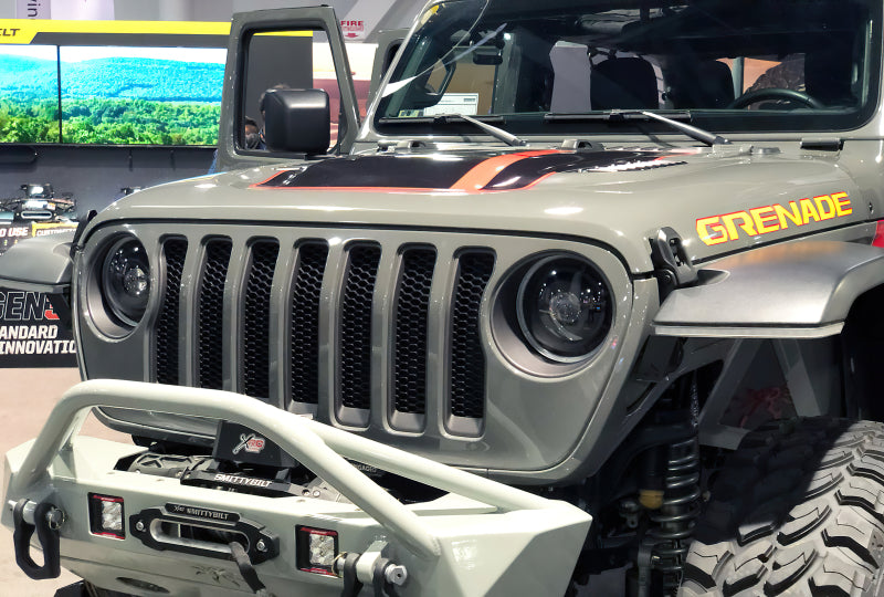 ORACLE Lighting Headlights Oracle Oculus Bi-LED Projector Headlights for Jeep JL/Gladiator JT - Matte Blk - 5500K SEE WARRANTY
