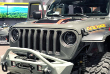 Load image into Gallery viewer, ORACLE Lighting Headlights Oracle Oculus Bi-LED Projector Headlights for Jeep JL/Gladiator JT - Matte Blk - 5500K SEE WARRANTY