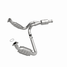 Load image into Gallery viewer, Magnaflow Catalytic Converter Direct Fit MagnaFlow Conv DF 09-13 Chevy Avalanche 5.3L
