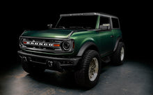 Load image into Gallery viewer, ORACLE Lighting Headlights Oracle 2021+ Ford Bronco Oculus BI-LED Projector Headlights