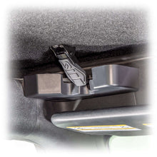 Load image into Gallery viewer, TR10 Hard Top for Ford Bronco 4-Door with White Gelcoat