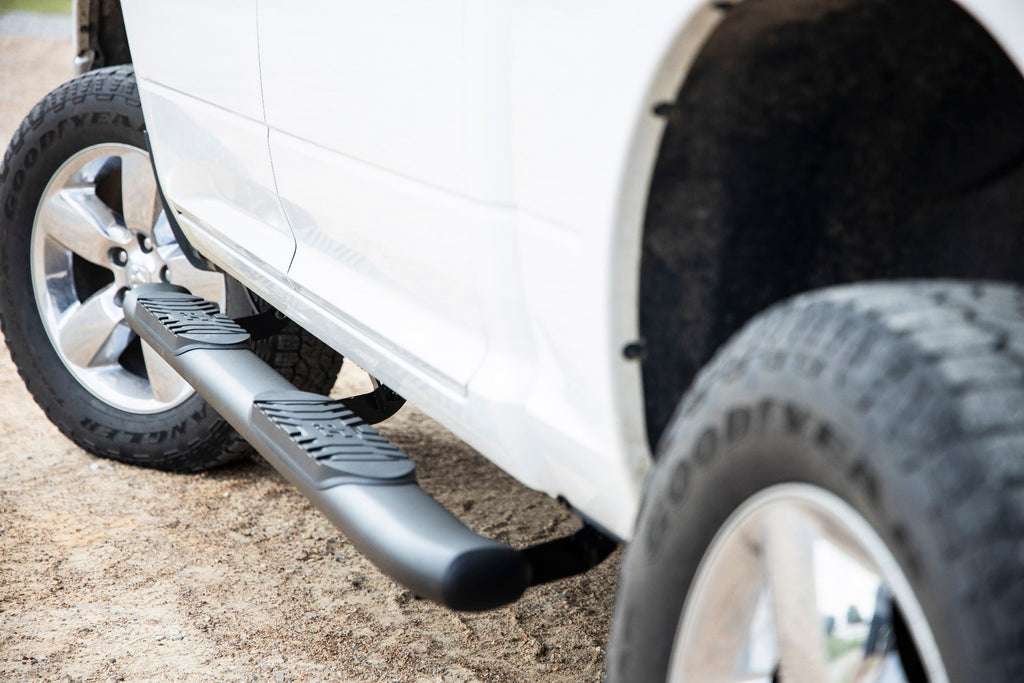 Rough Country Nerf Bars Dodge Oval Nerf Step Bars (09-18 Ram 1500 19-Up Classic Crew Cab Rough Country - 21003