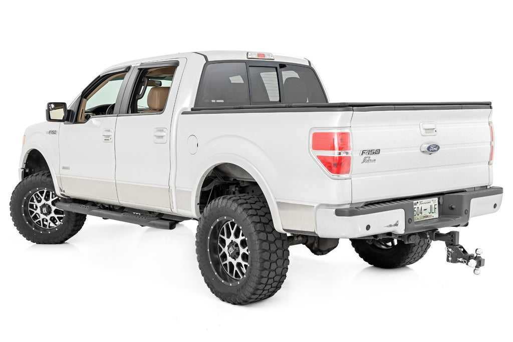 Oval Nerf Step 4.5 Inch Crew Cab Black 09-14 Ford F-150 2WD/4WD Rough Country