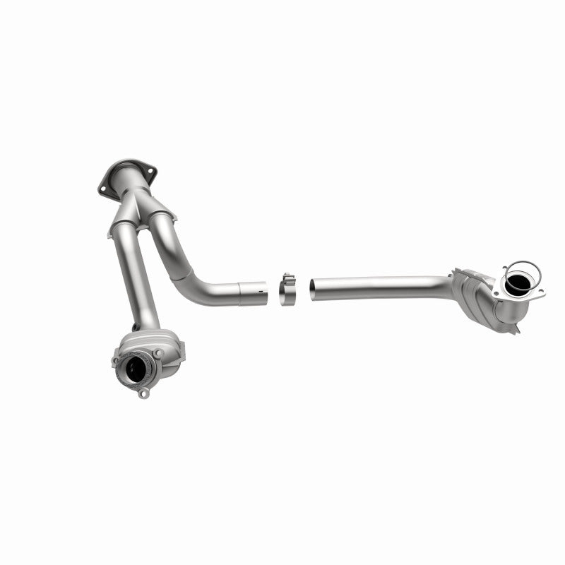 Magnaflow Catalytic Converter Direct Fit MagnaFlow Conv DF 07-08 Escalade 6.2 Driver Side OEM