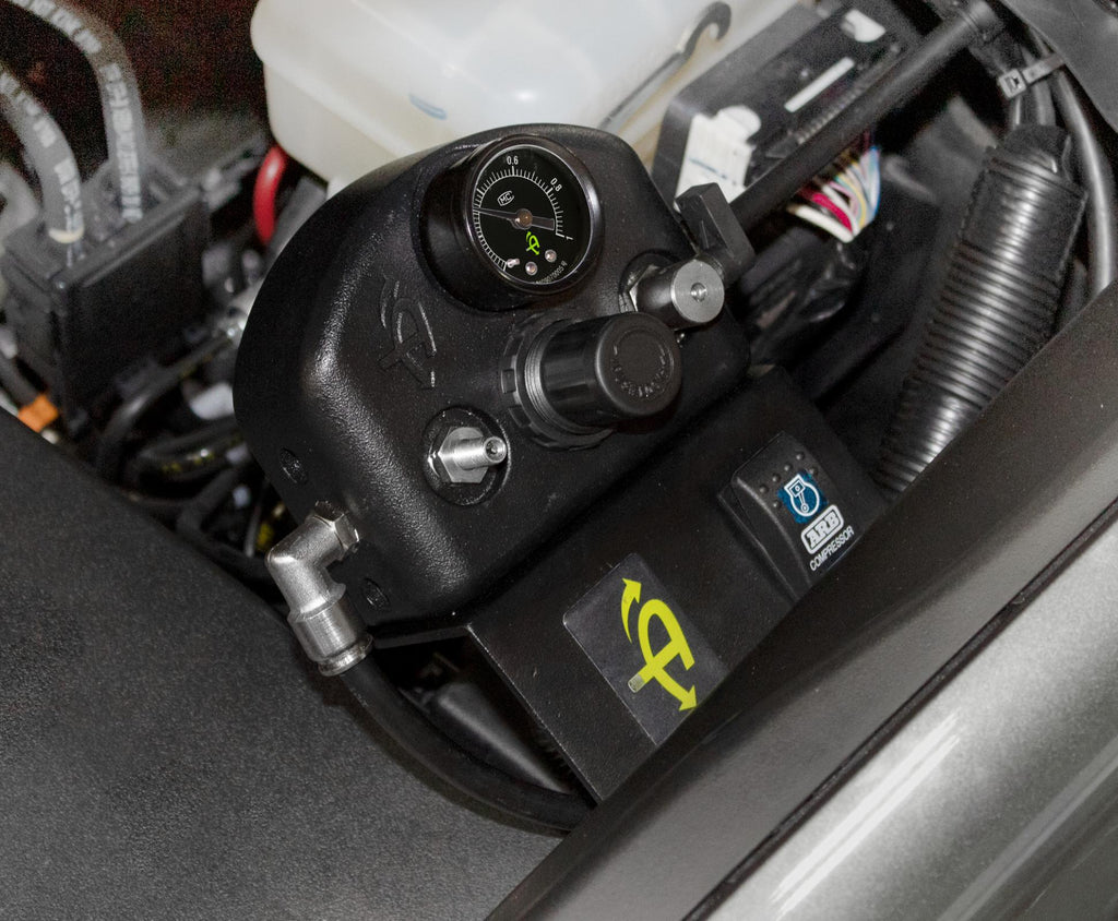 Tacoma Tire Inflator System 4 Tire For 16-20 Toyota Tacoma W/Engine Bay Mount With Box, Fittings, Hoses and Storage Bag Black UP Down Air