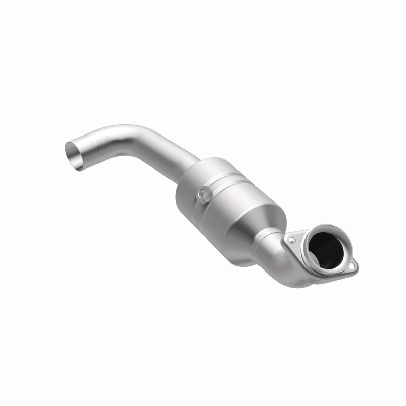 Magnaflow Catalytic Converter Direct Fit Magnaflow Conv DF 2011-2014 F-150 5.0L Underbody