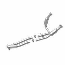 Load image into Gallery viewer, Magnaflow Catalytic Converter Direct Fit MagnaFlow Conv Direct Fit 2015 Ford Transit-150/250/350 V6 3.7L