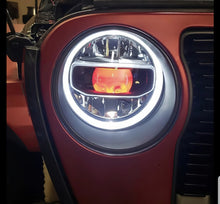 Load image into Gallery viewer, ORACLE Lighting Headlights Oracle Jeep Wrangler JL/Gladiator JT Projector Illumination Kit - w/o Controller SEE WARRANTY