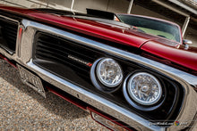 Load image into Gallery viewer, ORACLE Lighting Headlights Oracle Pre-Installed Lights 5.75 IN. Sealed Beam - ColorSHIFT Halo SEE WARRANTY