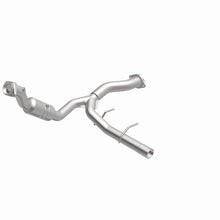 Load image into Gallery viewer, Magnaflow Catalytic Converter Direct Fit Magnaflow Conv DF 2011-2014 F-150 V6 3.5L OEM Underbody