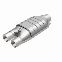 Load image into Gallery viewer, Magnaflow Catalytic Converter Universal MagnaFlow Conv Univ 2/2.5 D/S Single O2 FED