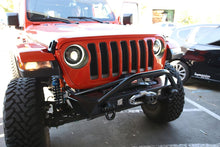 Load image into Gallery viewer, ORACLE Lighting Headlights Oracle Jeep JL/Gladiator JT Oculus Bi-LED Projector Headlights - Amber/White Switchback SEE WARRANTY
