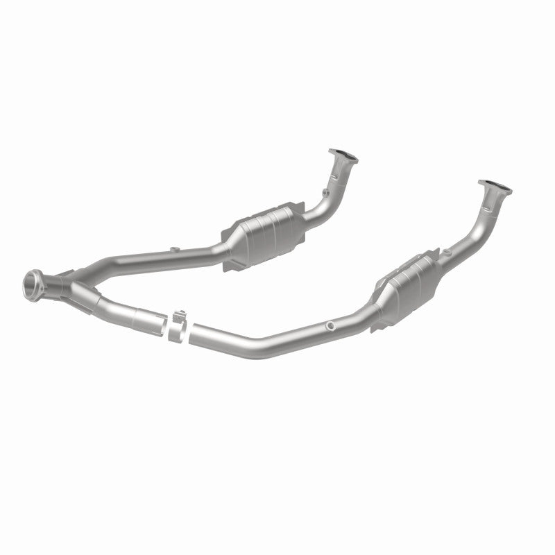 Magnaflow Catalytic Converter Direct Fit MagnaFlow Conv DF 99-04 LR Discovery V8 49S