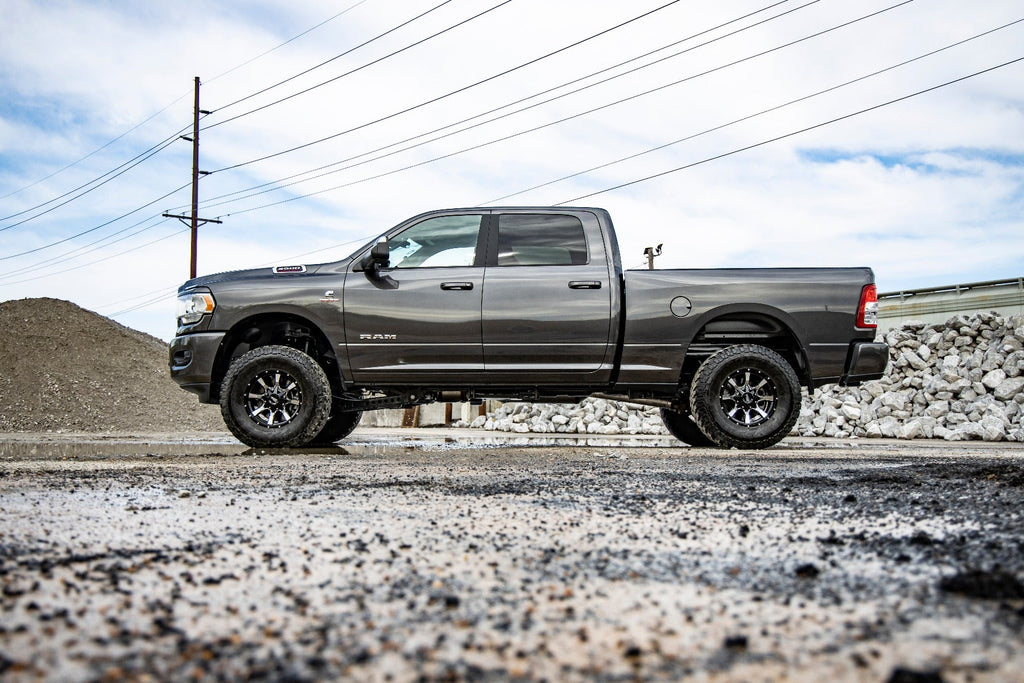 Rough Country Leveling Kit 2.5 Inch Ram Leveling Kit w/ V2 Shocks Coil Spring For 14-Up 2500/3500 4WD Rough Country - 37775