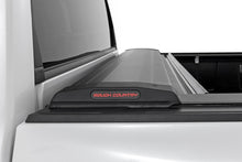 Load image into Gallery viewer, Retractable Bed Cover 5 Foot 7 Inch Bed Toyota Tundra (2022-2023) Rough Country
