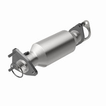 Load image into Gallery viewer, Magnaflow Catalytic Converter Direct Fit MagnaFlow Conv DF 05-15 Nissan Xterra V6 4.0L