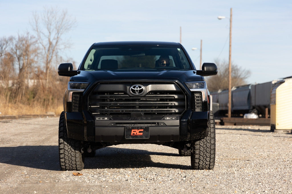 Rough Country Leveling Kit 2 Inch Leveling Kit Loaded Strut Toyota Tundra 4WD (22-23) Rough Country - 501148