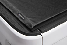 Load image into Gallery viewer, Lo Pro Tonneau Cover Black 2020-2025 Jeep Gladiator with or without Trail Rail System Truxedo