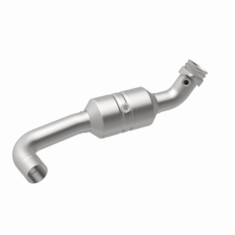 Magnaflow Catalytic Converter Direct Fit Magnaflow Conv DF 2011-2014 F-150 5.0L Underbody