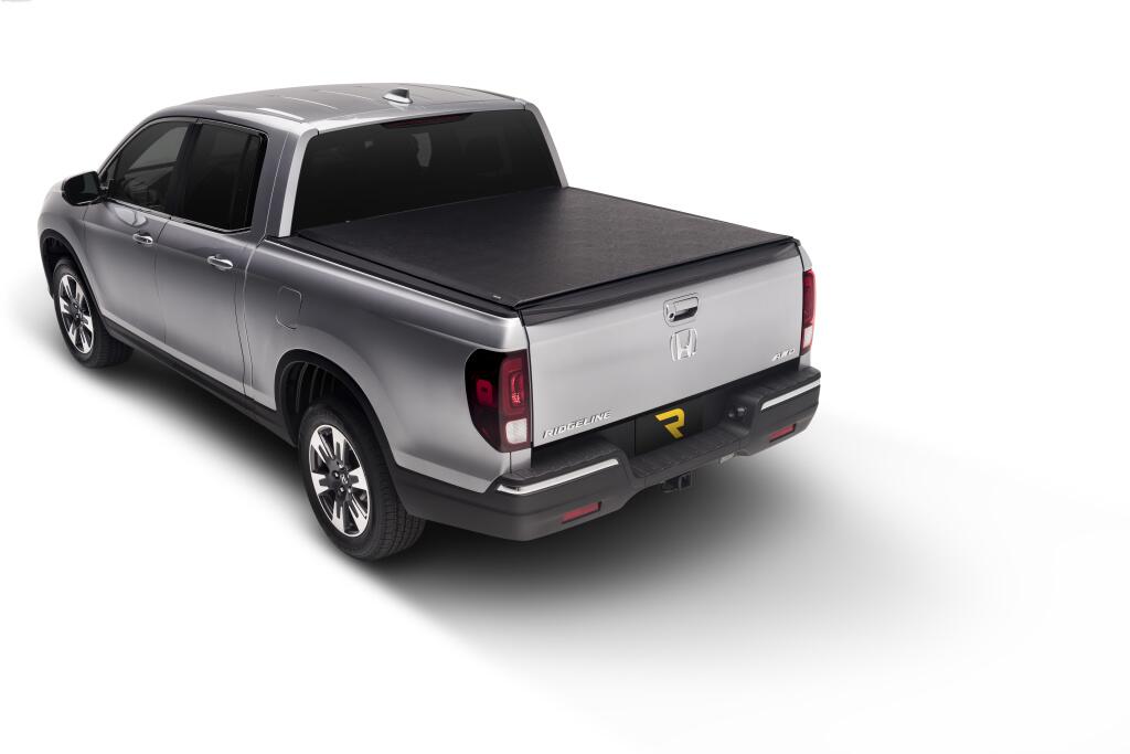 Lo Pro Tonneau Cover Black 2017-2025 Honda Ridgeline Truxedo