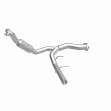 Load image into Gallery viewer, Magnaflow Catalytic Converter Direct Fit Magnaflow Conv DF 2011-2014 F-150 V6 3.5L OEM Underbody