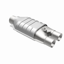 Load image into Gallery viewer, Magnaflow Catalytic Converter Universal MagnaFlow Conv Univ 2/2.5 D/S Single O2 FED