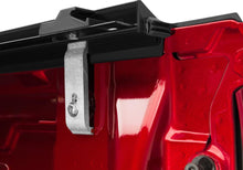 Load image into Gallery viewer, Lo Pro Tonneau Cover Black 2015-2022 Colorado/Canyon 6 Foot 2 Inch Bed without Sport Bar Truxedo