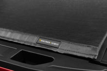 Load image into Gallery viewer, Lo Pro Tonneau Cover Black 2015-2022 Colorado/Canyon 6 Foot 2 Inch Bed without Sport Bar Truxedo
