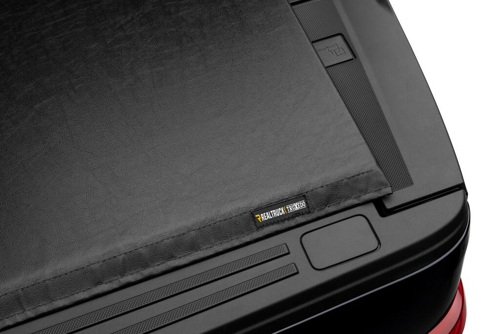 Lo Pro Tonneau Cover Black 2017-2026 Ford F-250/350/450 6 Foot 10 Inch Bed Truxedo