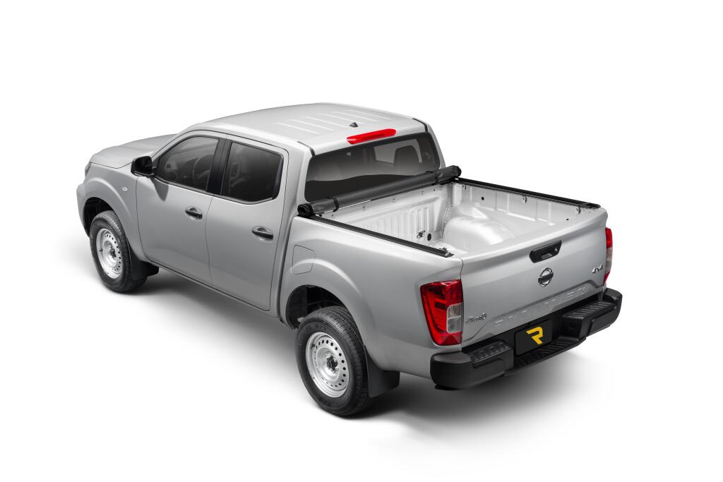 Lo Pro Tonneau Cover Black 2022-2026 Nissan Frontier 6 Foot 1 Inch Bed Truxedo