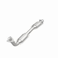 Load image into Gallery viewer, Magnaflow Catalytic Converter Direct Fit Magnaflow Conv DF 07-08 Tundra 5.7L P/S