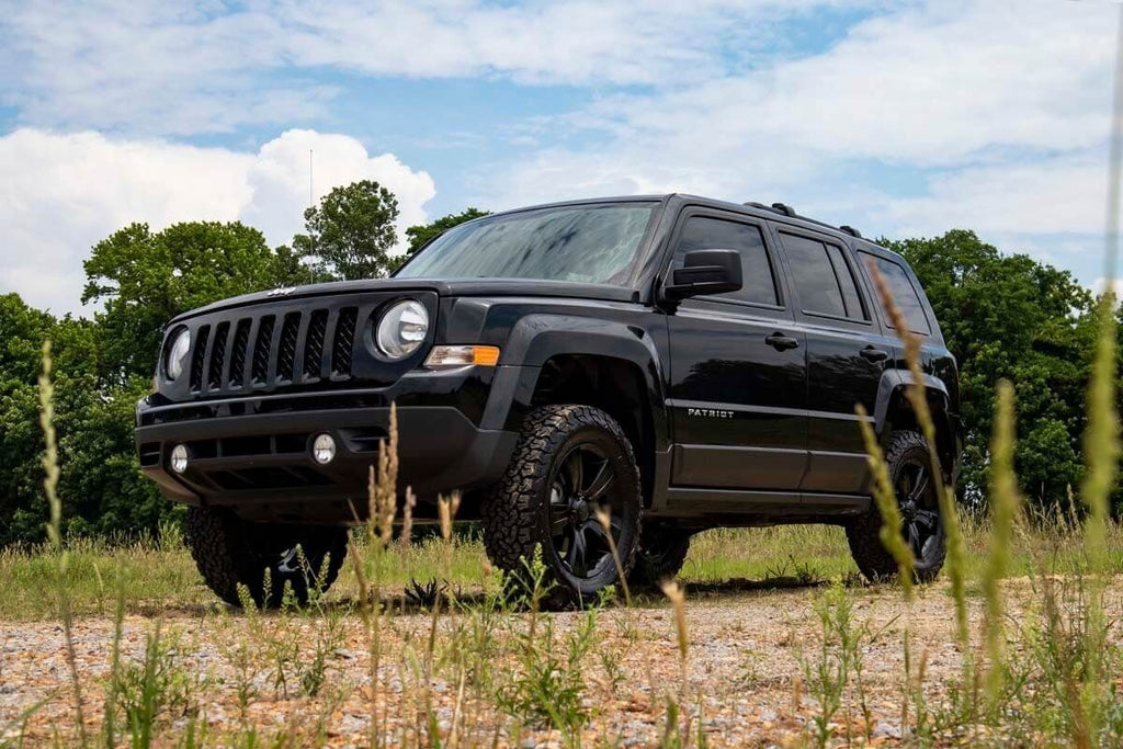 Rough Country Lift Kits 2.0 Inch Jeep Suspension Lift Kit For 10-17 Patriot 4WD/ 12-17 Compass Rough Country - 66531