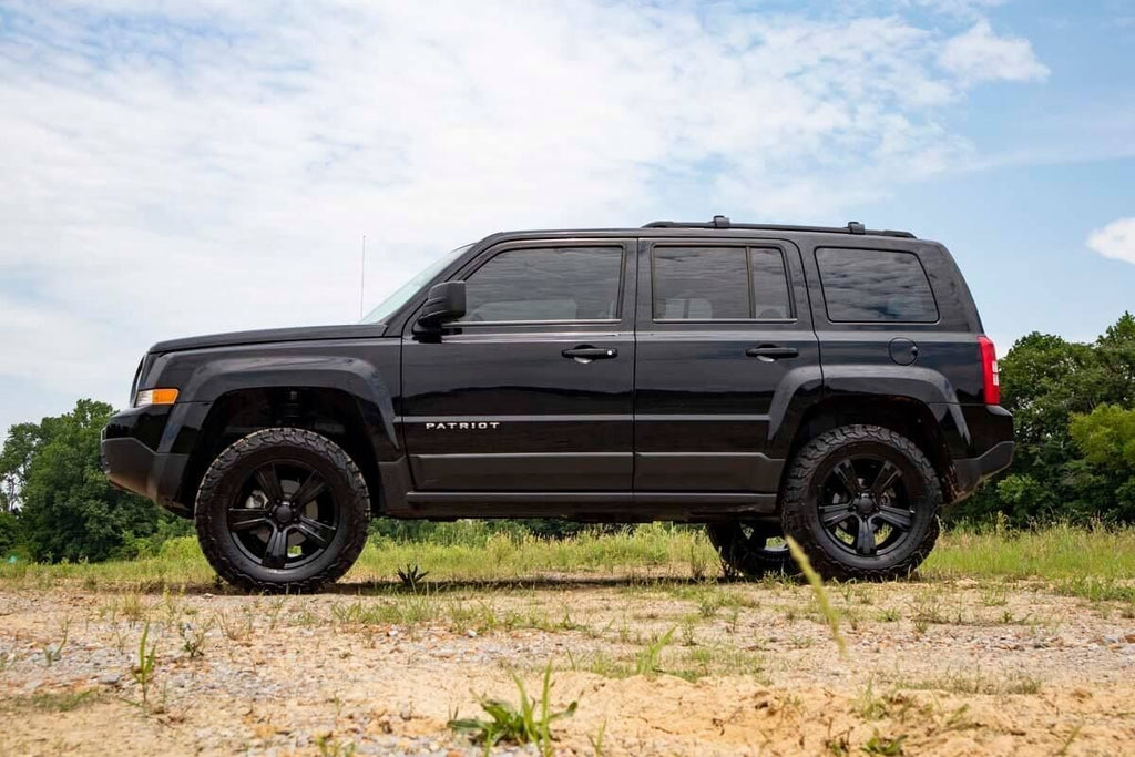 Rough Country Lift Kits 2.0 Inch Jeep Suspension Lift Kit For 10-17 Patriot 4WD/ 12-17 Compass Rough Country - 66531