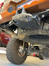 Load image into Gallery viewer, Jeep JT Tow Hitch Skid Plate for 2020+ Gladiator