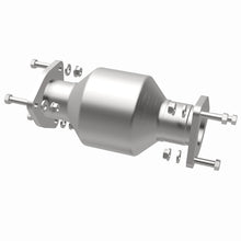 Load image into Gallery viewer, Magnaflow Catalytic Converter Direct Fit Magnaflow Conv DF 08-09 Accord 3.5L rear
