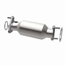 Load image into Gallery viewer, Magnaflow Catalytic Converter Direct Fit MagnaFlow Conv DF 05-15 Nissan Xterra V6 4.0L