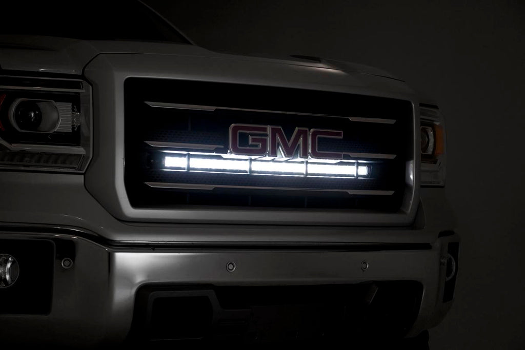 30 Inch Curved Cree LED Grille Kit Single Row 14-18 Silverado/Sierra 1500 Rough Country