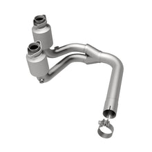 Load image into Gallery viewer, Magnaflow Catalytic Converter Direct Fit MagnaFlow Conv DF WRANGLER 04-06 4L