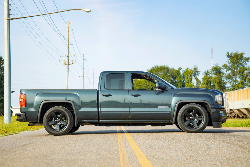 2 Inch Front Lowering Kit 4 Inch Rear Lowering Alum/Stamped Knuckle 14-18 Chevy/GMC 1500 Rough Country