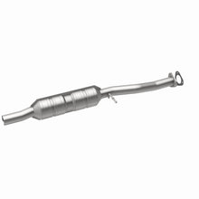 Load image into Gallery viewer, Magnaflow Catalytic Converter Direct Fit MagnaFlow Conv DF 00-01 Excursion With 5.4L A