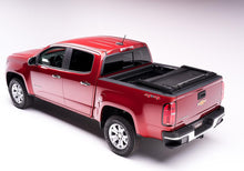 Load image into Gallery viewer, Deuce Tonneau Cover Black 2015-2022 Colorado/Canyon 5 Foot Bed without Sport Bar Truxedo