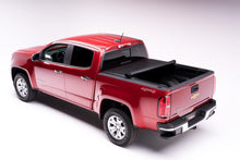Load image into Gallery viewer, Deuce Tonneau Cover Black 2023-2026 Colorado/Canyon 5 Foot 2 Inch Bed Truxedo